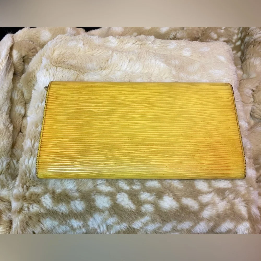 Louis Vuitton Yellow Epi Long Wallet